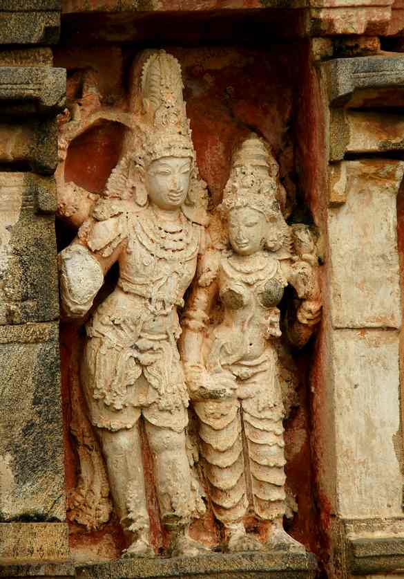 dieuxShivaParvati2-Cholapuram.jpg