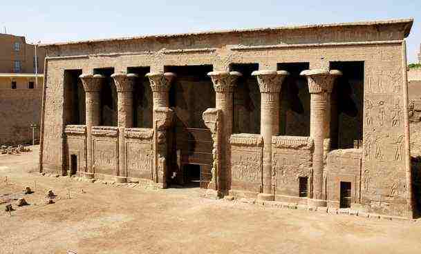 photo du temple d'Horus