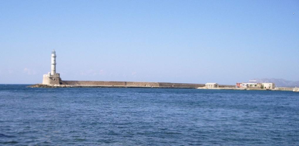 Photo de la méditerranée et d'un phare